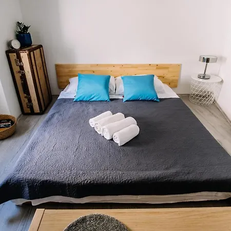 Small House Old Town By Duhomes * دوبروفينك
